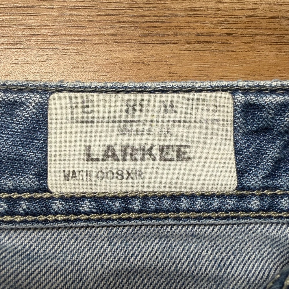 Diesel Larkee Jeans Men 38x34 Blue Regular Straight Leg Wash 008XR Button Fly - Picture 7 of 15
